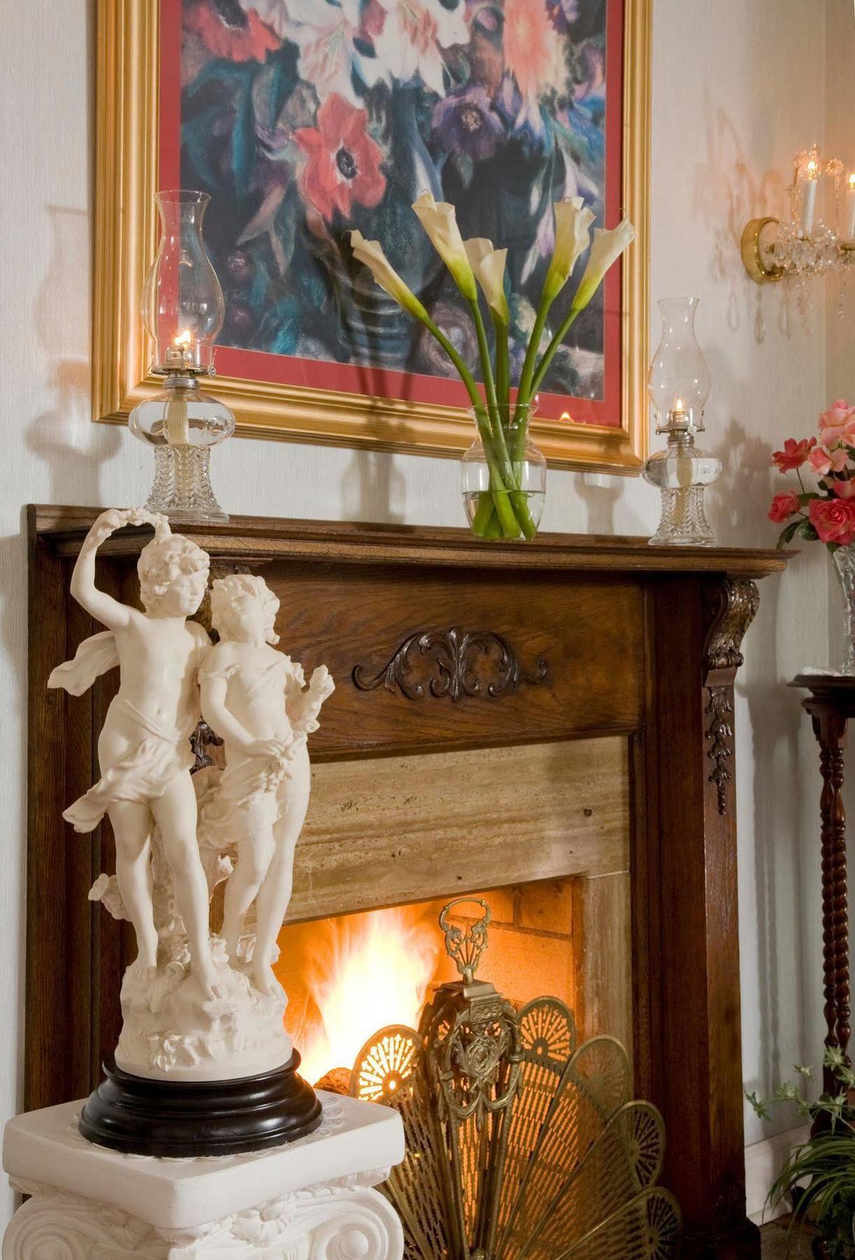 Arsenic And Old Lace Bed & Breakfast Inn Eureka Springs Eksteriør billede